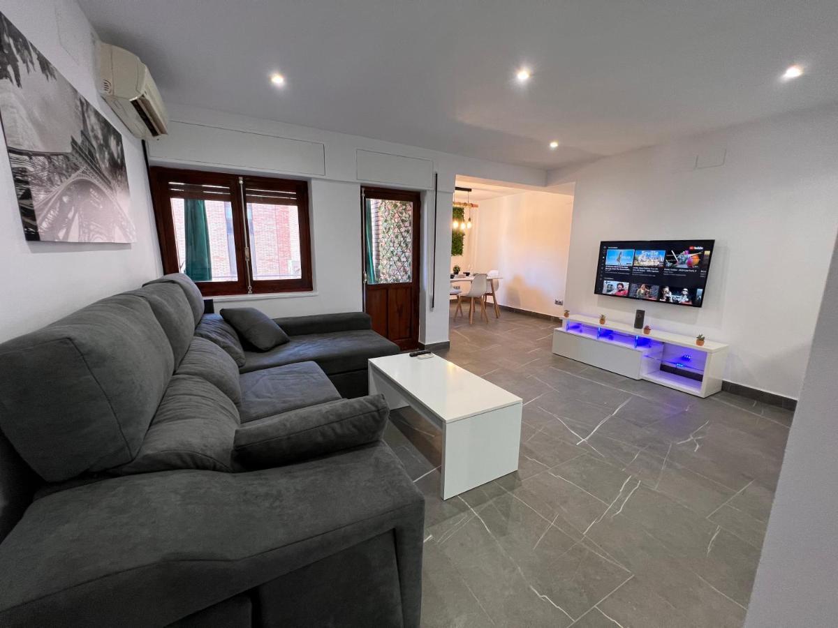 Apartamento Espacioso De Diseno A 3 Min Renfe. Córdoba Exterior foto
